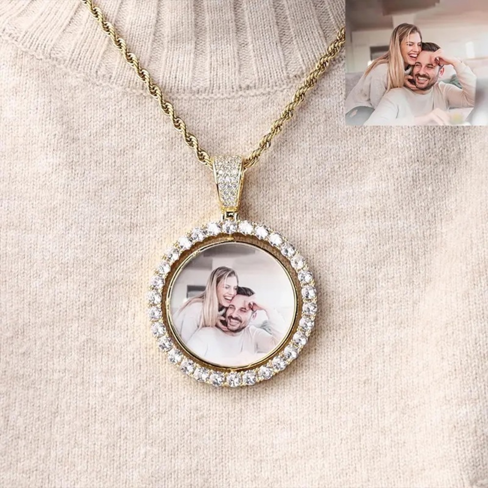 Customize double side photo necklace